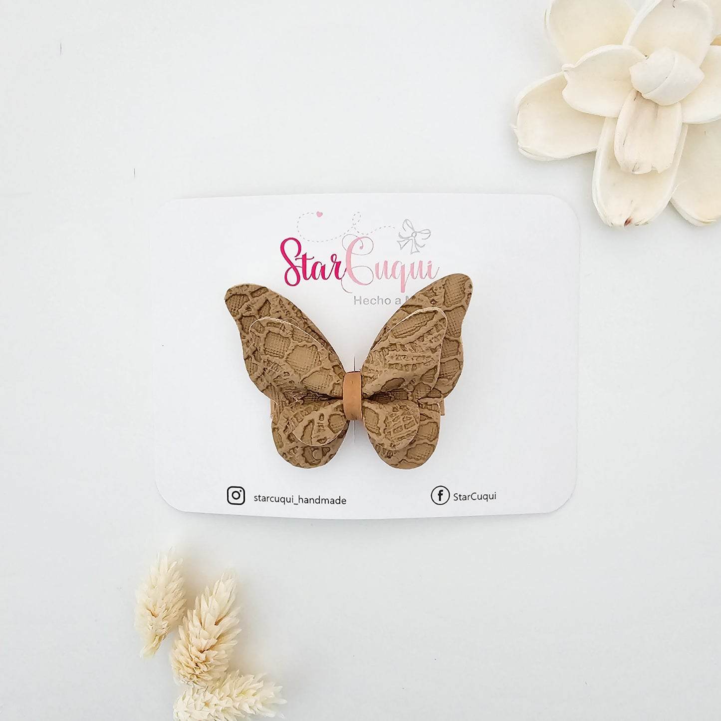 Mariposa otoñal café