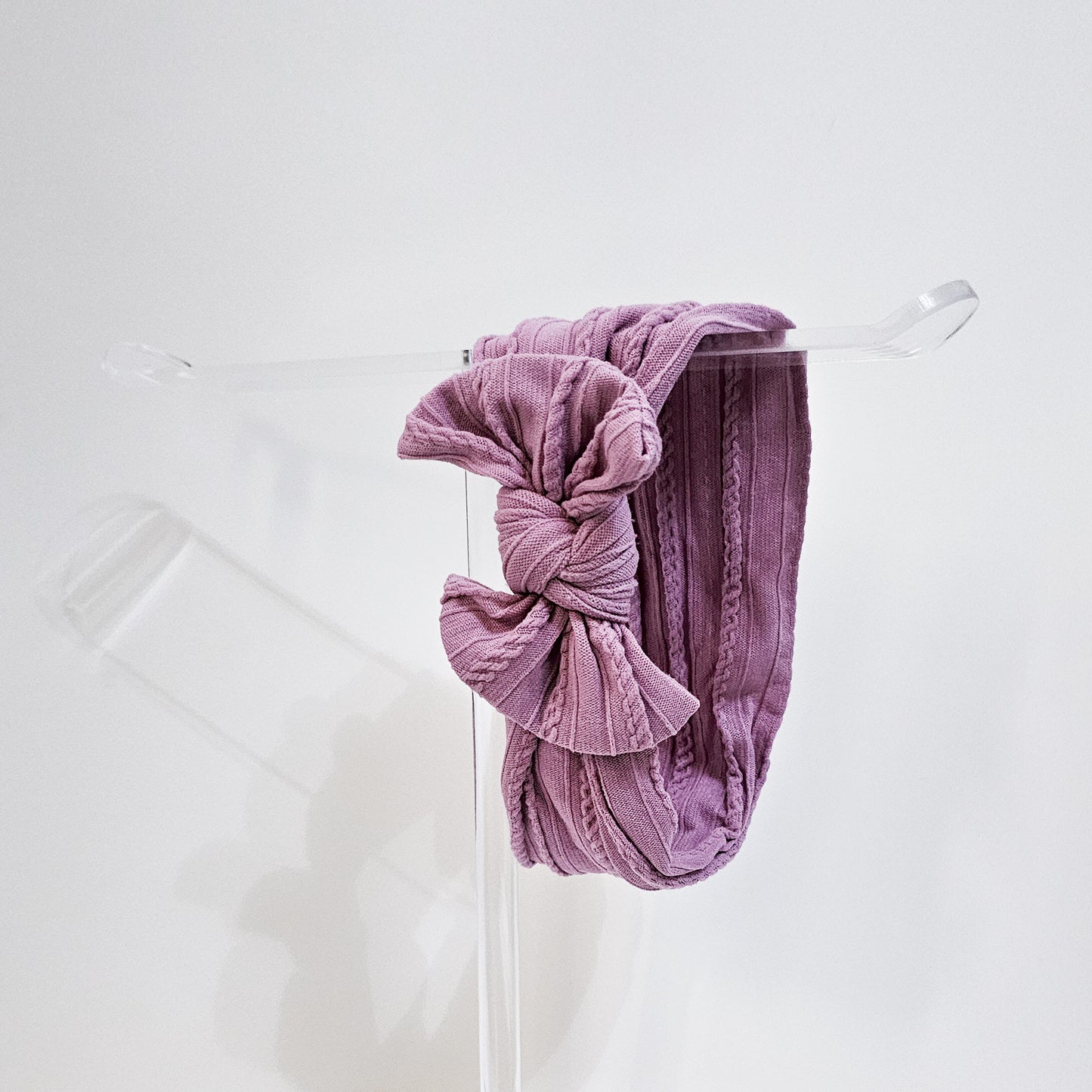 Diadema ancha malva