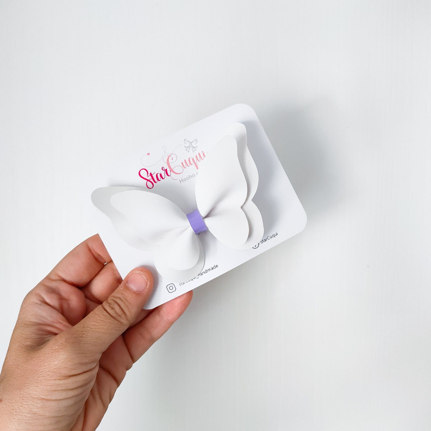 Mariposa solar violeta
